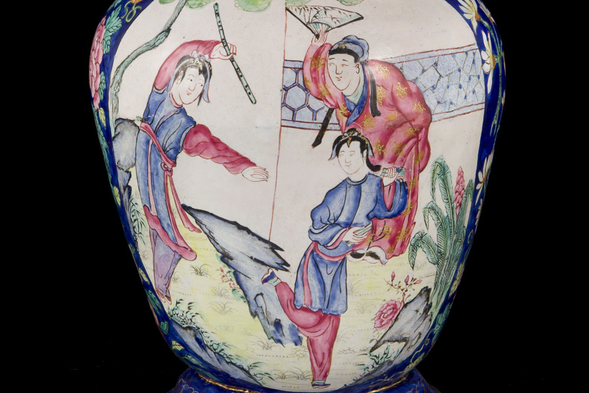 Jiaqing ewer and dish