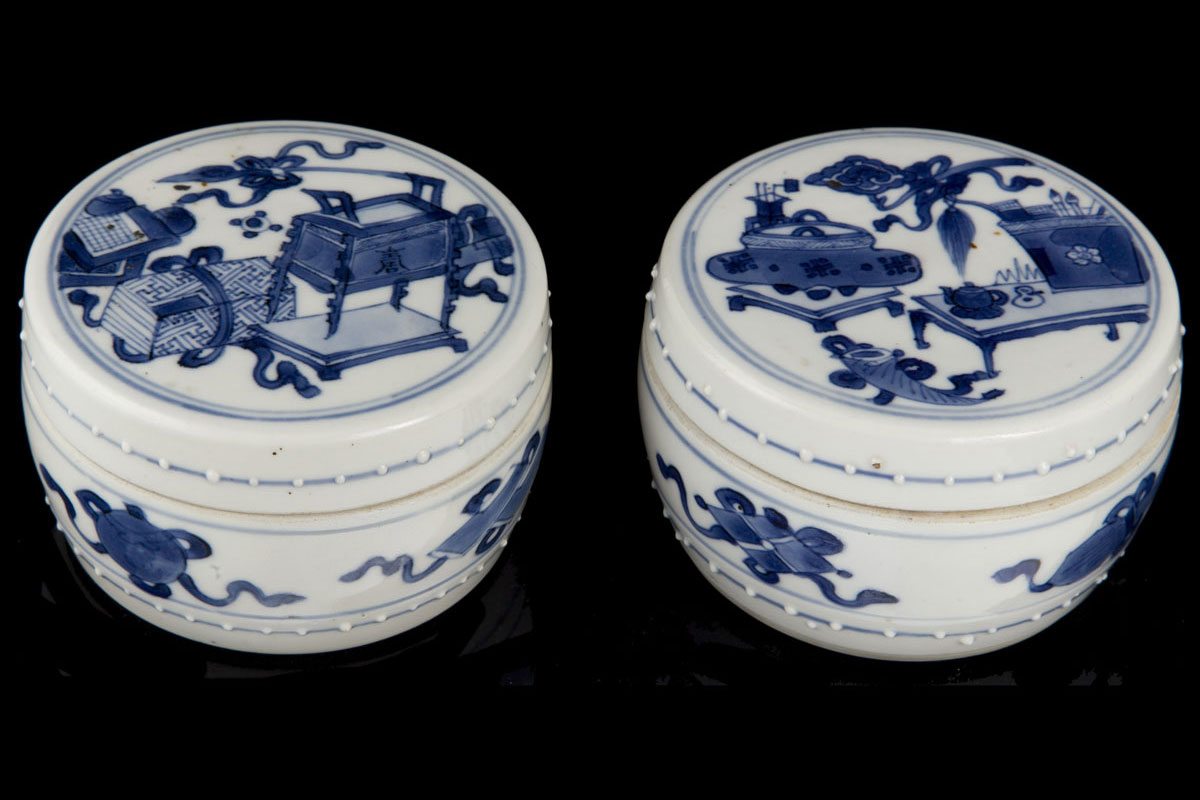 Kangxi seal-paste boxes