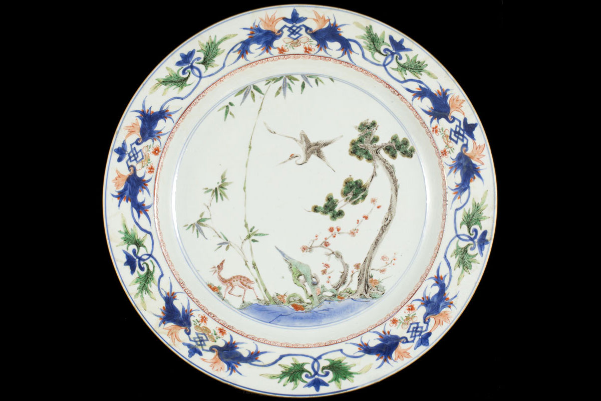 Kangxi doucai famille verte dish