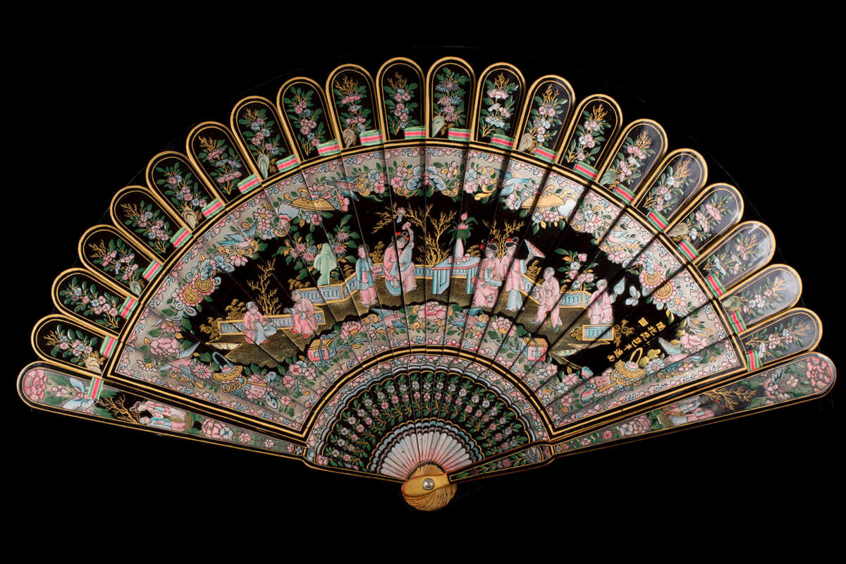 Antique Chinese fan lacquer